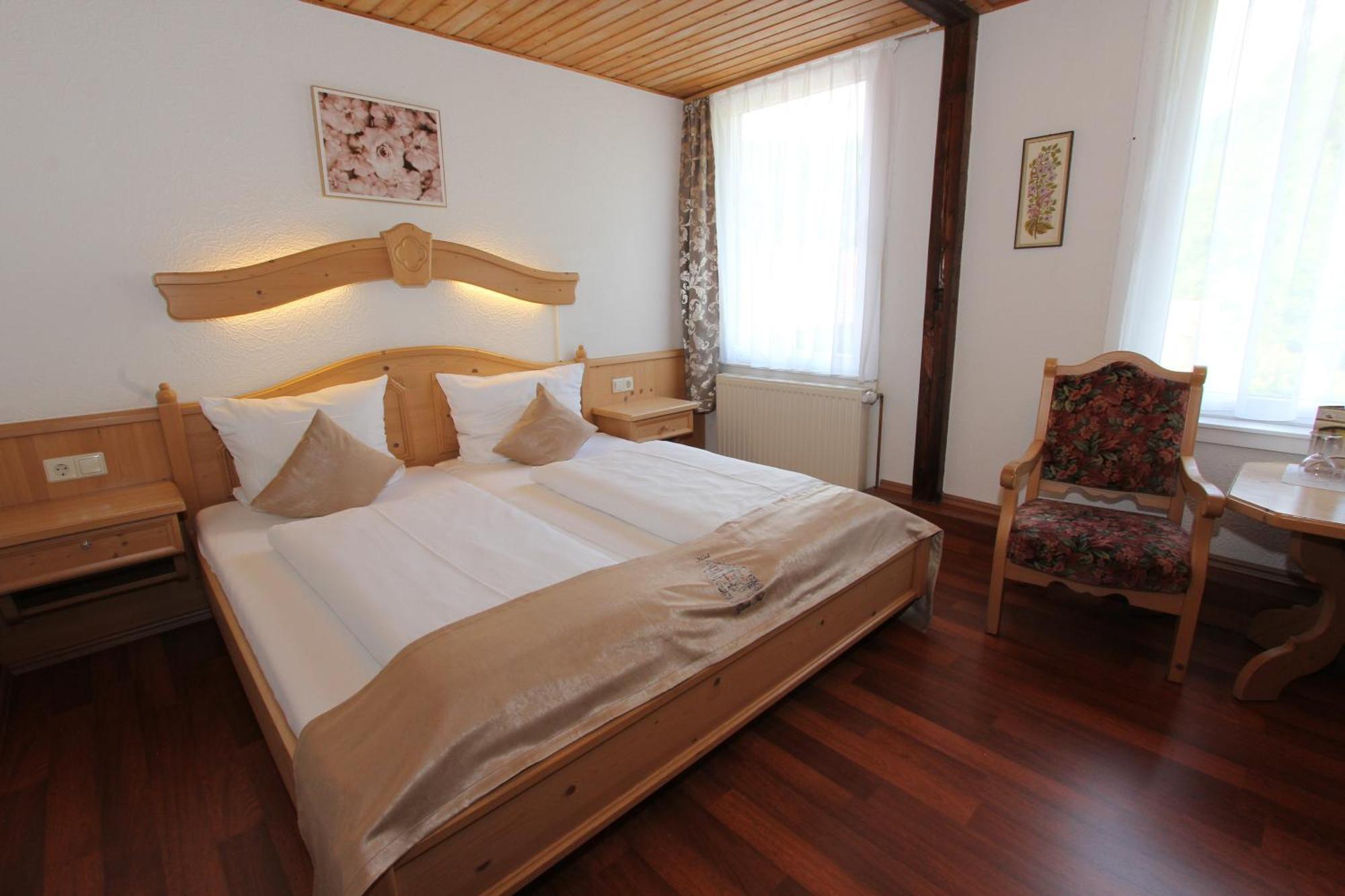 Hotel Glueck Auf & Buergerkeller บาดกรุนด์ ภายนอก รูปภาพ